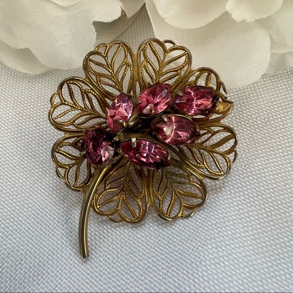 Vintage Marquise Cut Pink Stone Gold Tone Flower Brooch - Picture 3 of 6